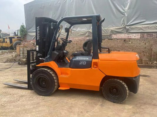 5 tonnellate 7FD50 Toyota Used Forklift Original Giappone Riduzione del rumore per magazzino
