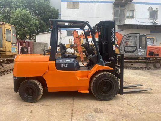 5 tonnellate 7FD50 Toyota Used Forklift Original Giappone Riduzione del rumore per magazzino
