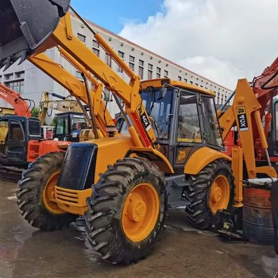 JCB 4CX Backhoe Loader di seconda mano risparmio energetico con elevata capacità
