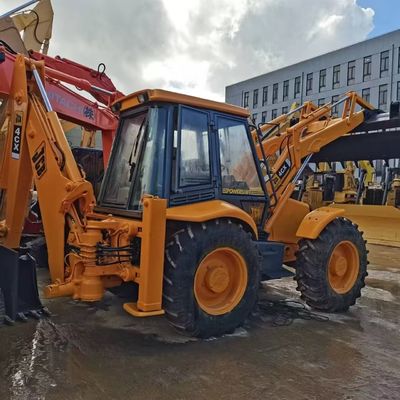 JCB 4CX Backhoe Loader di seconda mano risparmio energetico con elevata capacità