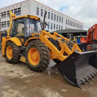 JCB 4CX Backhoe Loader di seconda mano risparmio energetico con elevata capacità