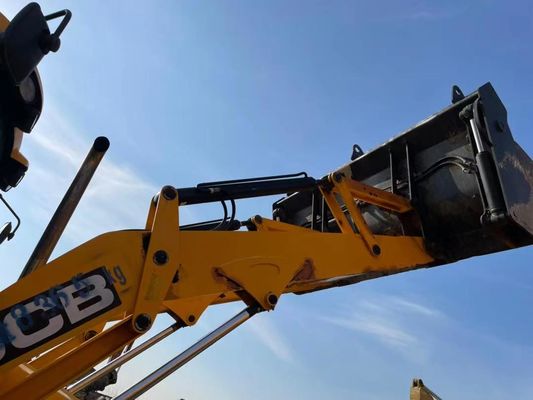 JCB 4CX ECO caricatore di retroesca second hand duraturo per la costruzione