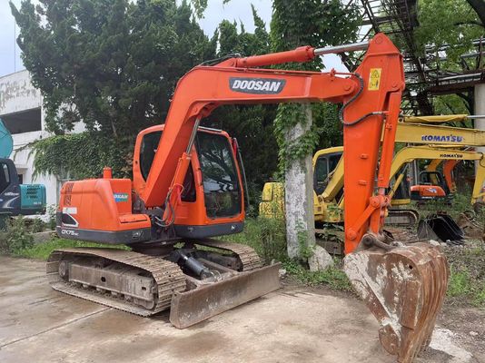 Doosan DX75-9C mini escavatore di seconda mano 2017 anno Visibilità e sicurezza