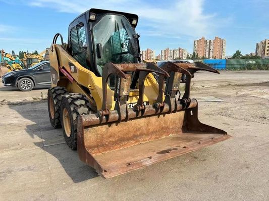 CAT 246C colore originale caricatore di ruote usato sicurezza e precisione in buone condizioni