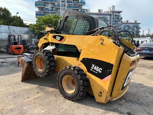CAT 246C colore originale caricatore di ruote usato sicurezza e precisione in buone condizioni