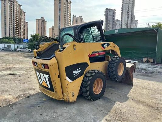 CAT 246C colore originale caricatore di ruote usato sicurezza e precisione in buone condizioni