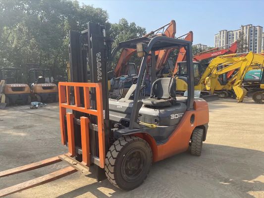 5 tonnellate Toyota 7FD50 Camion forcolato usato