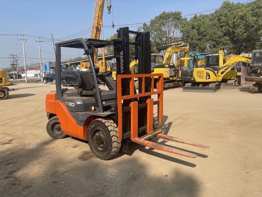 5 tonnellate Toyota 7FD50 Camion forcolato usato