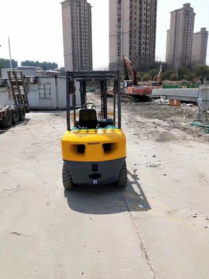 3 tonnellate Komatsu Used Forklift Truck Originale Giappone Used 3 tonnellate Forklift
