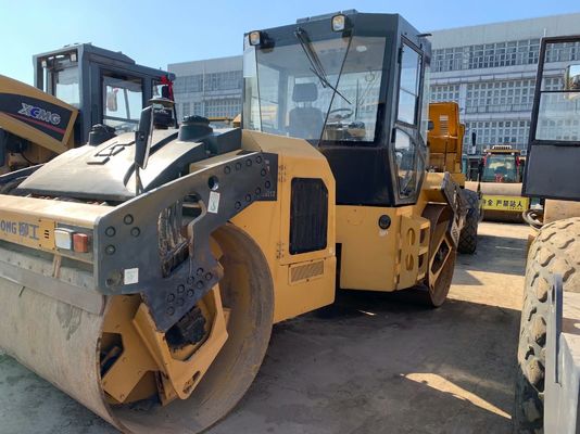 Usato Liugong CLG6212 Compattatore a doppio tamburo facile utilizzo basso tempo di inattività