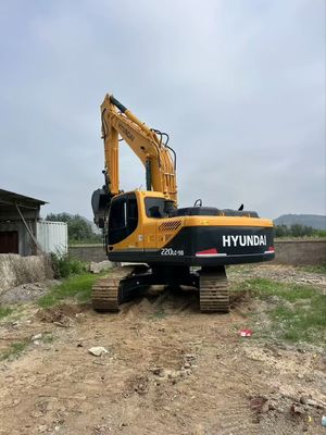 Hyundai R220LC-9S Escavatori idraulici di seconda mano 2020 Anno