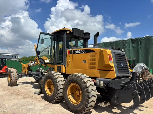 Ottime condizioni, usata, livellatrice stradale XCMG GR2403 con scarificatore idraulico in vendita