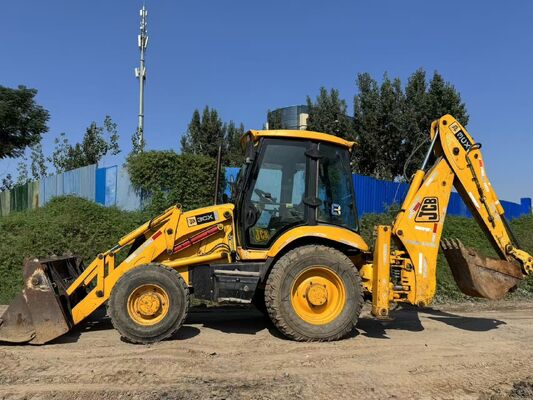 Escavatore gommato usato JCB 3CX Originale, trazione integrale